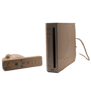 Nintendo Wii Blanche – Complet avec Wiimote & Nunchuk (Très bon état)