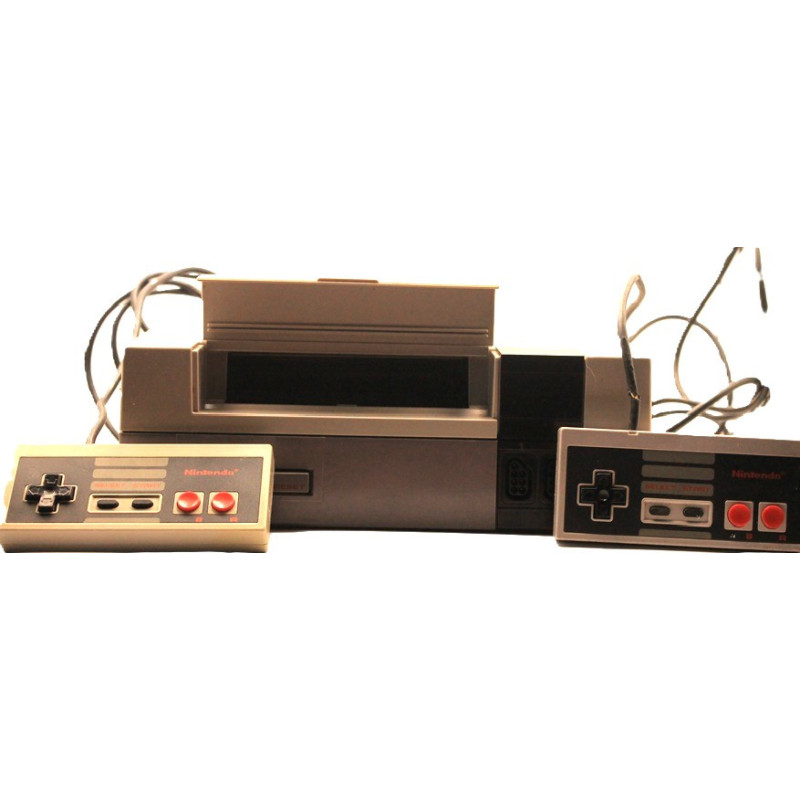 Nintendo Entertainment System (NES) – Complet avec 2 manettes (Accroc sur un câble de manette)